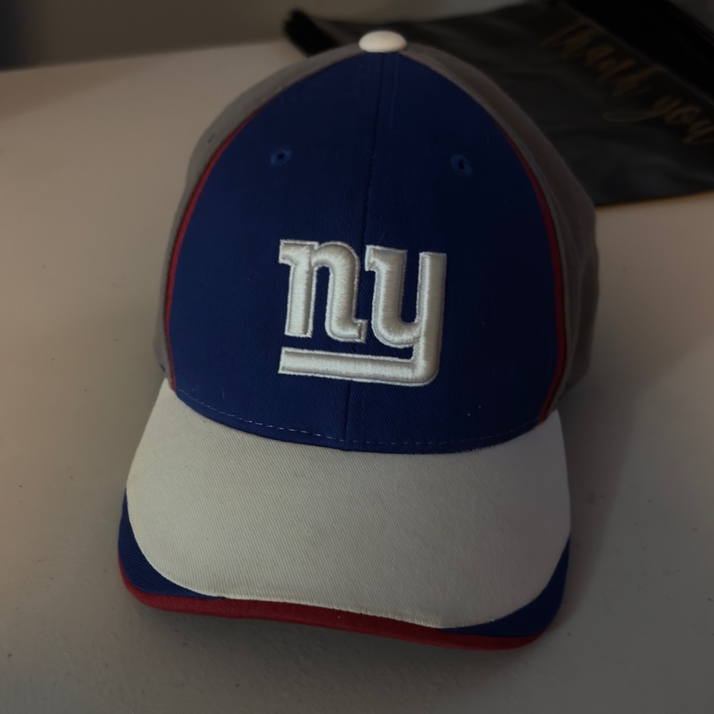 NFL Team Apparel Reebok NY Giants Hat, Cap. Size Youth OSFM.